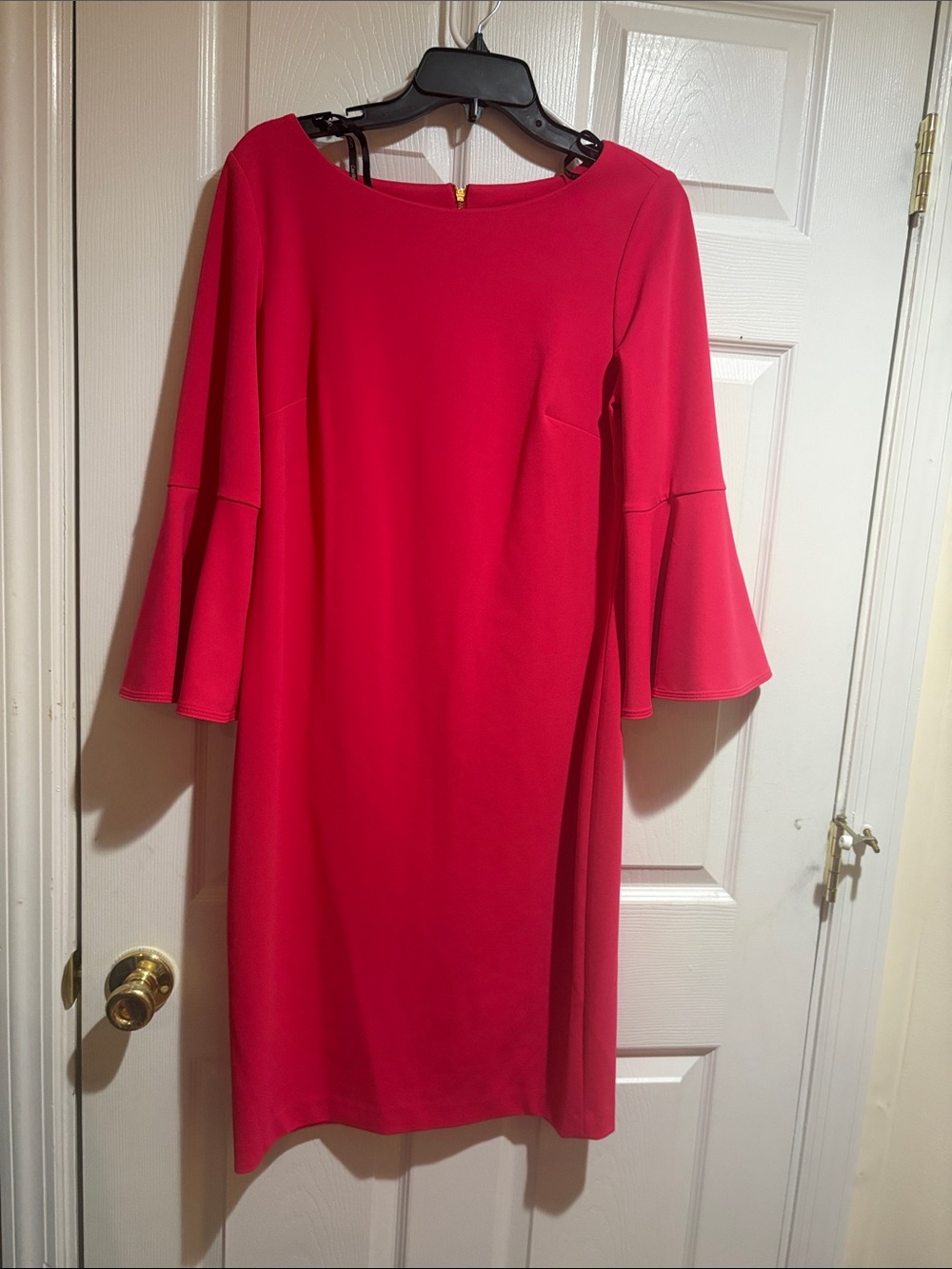 Women’s Red Bell-Sleeve Shift Dress - Classic Elegant Style